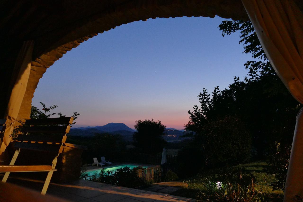 Chambre d'Hôtes le Jas des Sagnières Sigoyer  Exterior foto